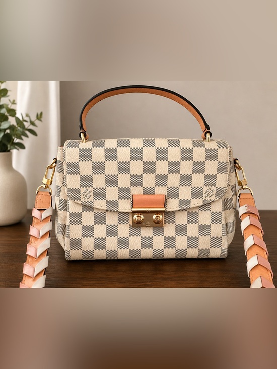 Source Unknown Handbags - Source Unknown Cream and Tan Checked Satchel with Gold Hardware